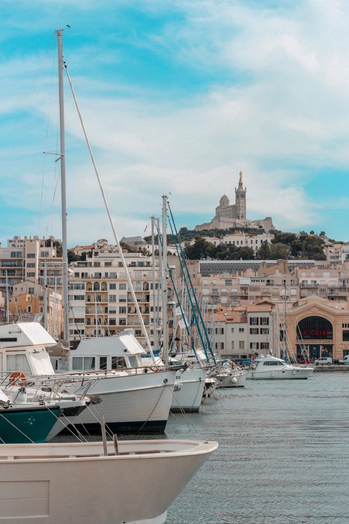 trouver cabinet dentaire marseille : conseils pratiques et adresses