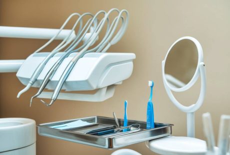 Top 10 des conseils pour maintenir une hygiène dentaire irréprochable en voyage